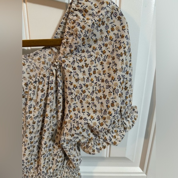 Monteau Floral Smocked Dress - Picture 3 of 7